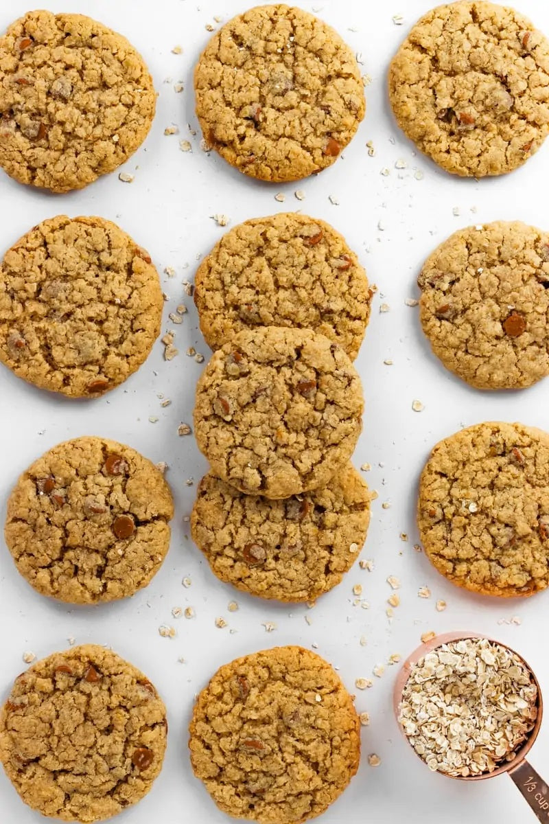 Almond Flour Oatmeal Cookies