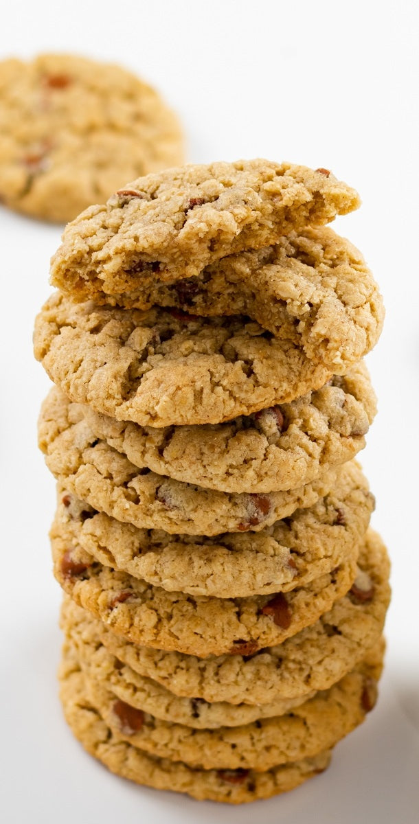 Almond Flour Oatmeal Cookies